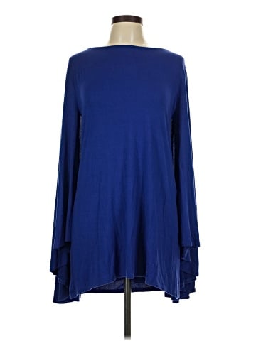 12 Ami Pullover Sweater (view 1)