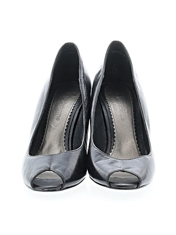 Liz Claiborne Heels (view 2)