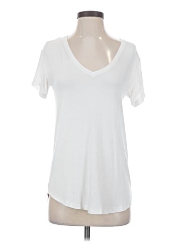 Abercrombie & Fitch Short Sleeve T-Shirt (view 1)