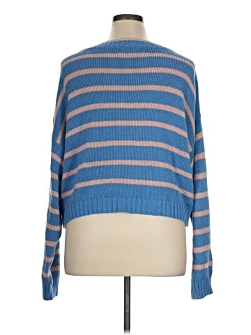 American Eagle Outfitters Pullover Sweater (view 2)