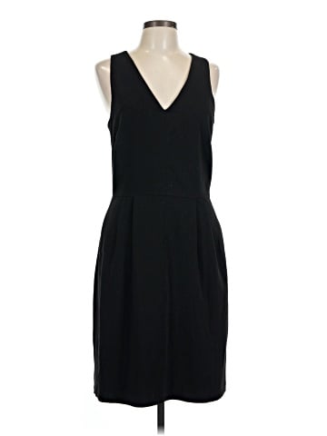 Banana Republic Cocktail Dress (view 1)