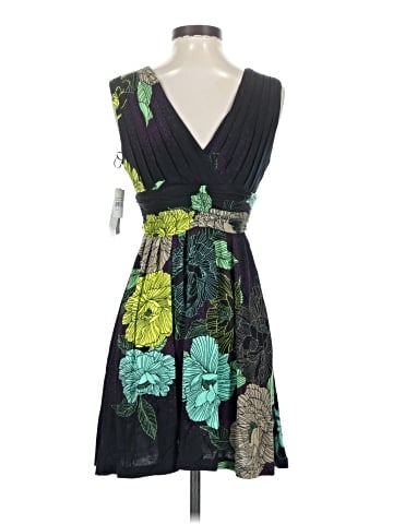 Hype Cocktail Dress (view 2)