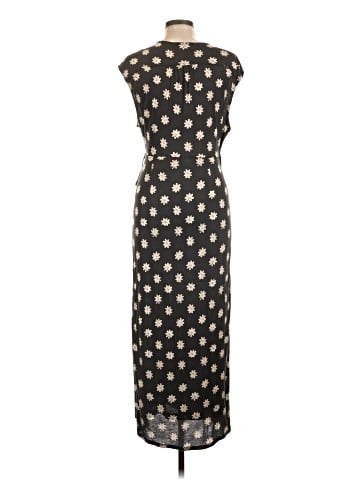 Urban Outfitters Casual Dress (view 2)