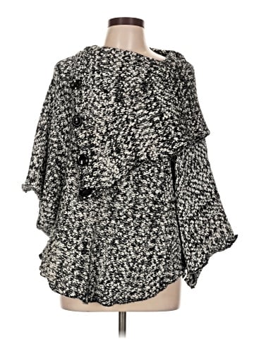 Papillon Poncho (view 1)