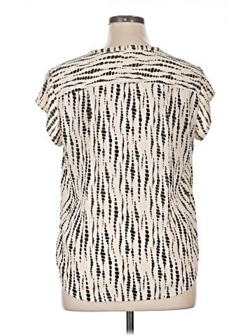 Monday Fun Sleeveless Blouse (view 2)