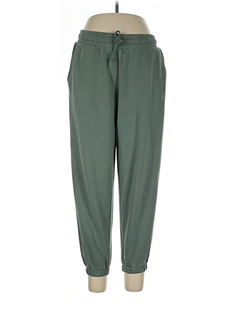 Pre-owned Puma Casual Pants In Green