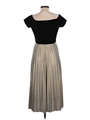 Donna Morgan Casual Dress (view 2)