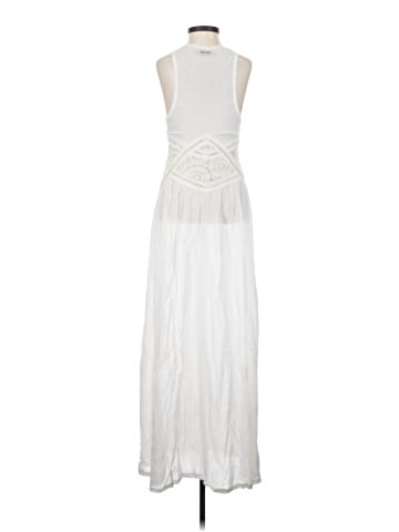 Kendall & Kylie Sleeveless Top (view 2)