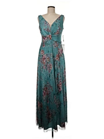 R&M Richards Casual Dress (view 1)