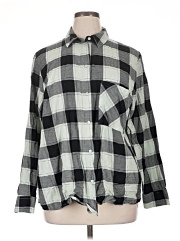 Divided by H&M Long Sleeve Button-Down Shirt (view 1)