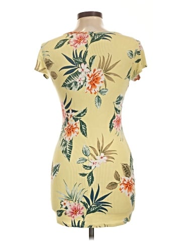 Guess Short Sleeve T-Shirt (view 2)