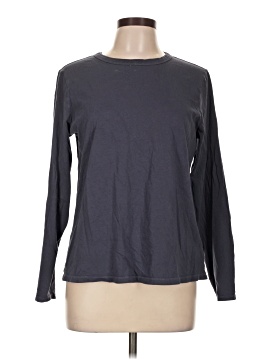 Old Navy Long Sleeve T-Shirt (view 1)