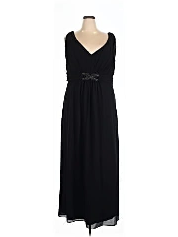 City Chic Casual Dress (view 1)