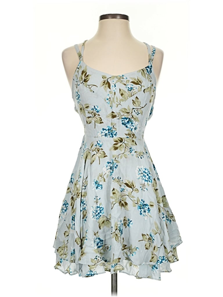 Pre-owned Kimchi Blue Cocktail Dress In Blue