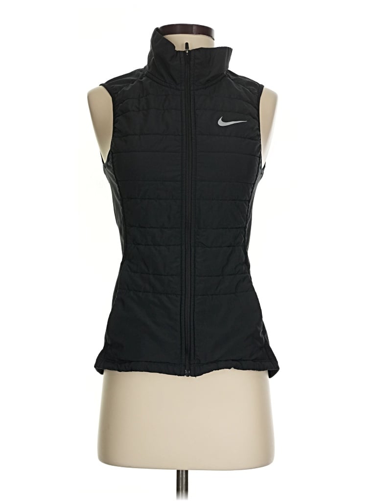 Pre-owned Nike Vest In Black