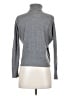 Vince. Gray Long Sleeve Top Size XS - photo 2