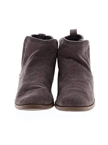 Universal Thread Ankle Boots (view 2)