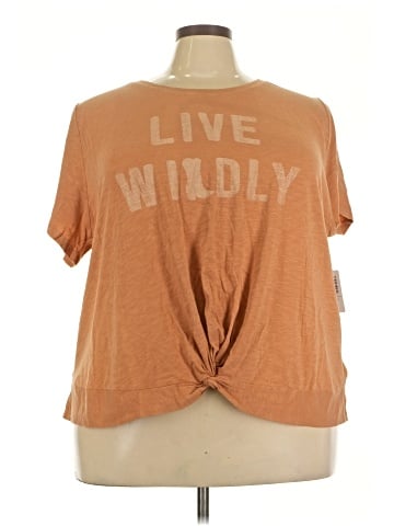 Torrid Short Sleeve T-Shirt (view 1)
