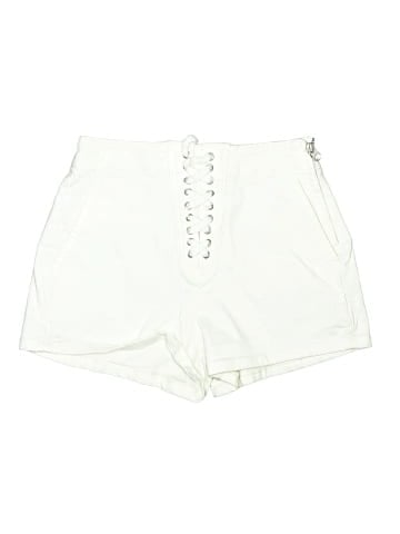 Gap Shorts (view 1)