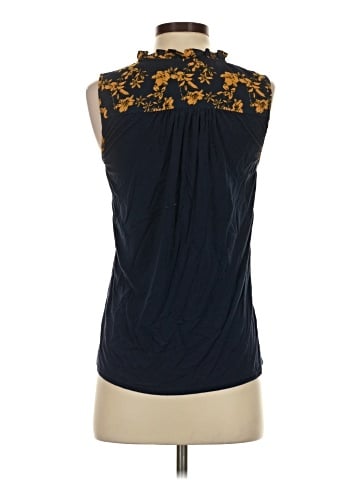 Market and Spruce Sleeveless Blouse (view 2)