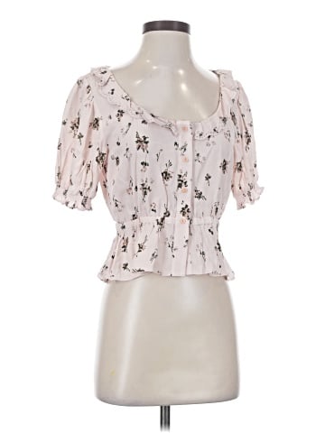 Sunday Best Short Sleeve Blouse (view 2)