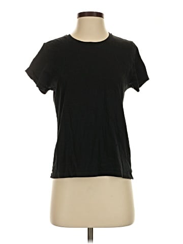 Uniqlo Short Sleeve T-Shirt (view 1)