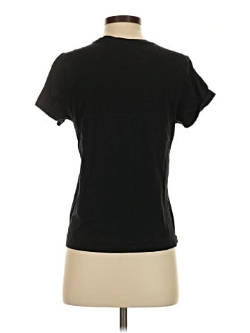 Uniqlo Short Sleeve T-Shirt (view 2)