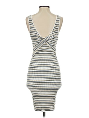 Abercrombie & Fitch Casual Dress (view 2)