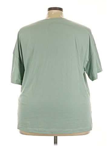 Assorted Brands Short Sleeve T-Shirt (view 2)