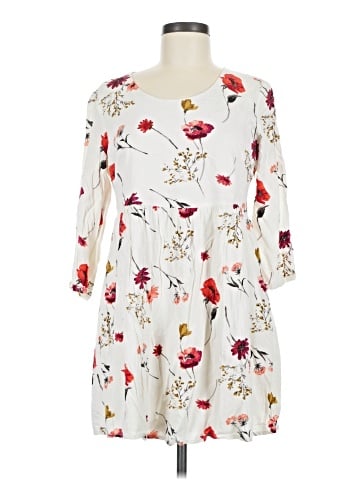 Old Navy Casual Dress (view 1)