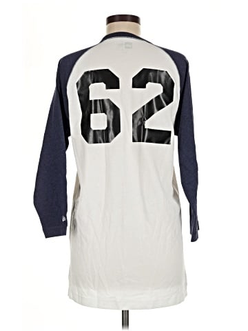 New Era 3/4 Sleeve T-Shirt (view 2)