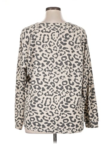 Socialite Pullover Sweater (view 2)