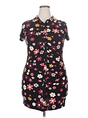 No Boundaries Casual Dress (view 1)