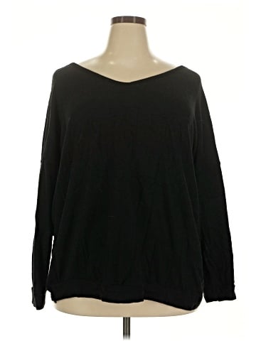 Amaryllis Long Sleeve T-Shirt (view 1)
