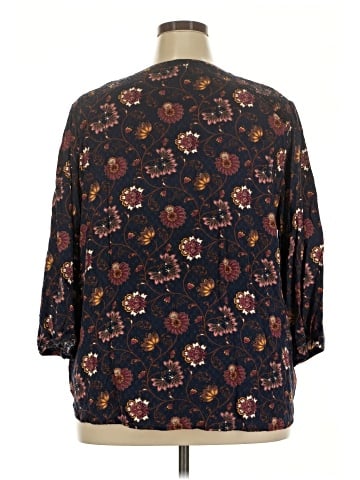 Falls Creek 3/4 Sleeve Blouse (view 2)