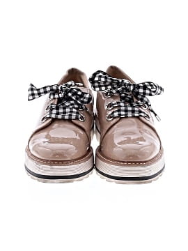 Zara Flats (view 2)