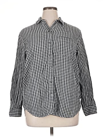 Gap Long Sleeve Button-Down Shirt (view 1)