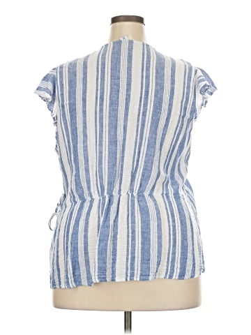 Old Navy Sleeveless Blouse (view 2)
