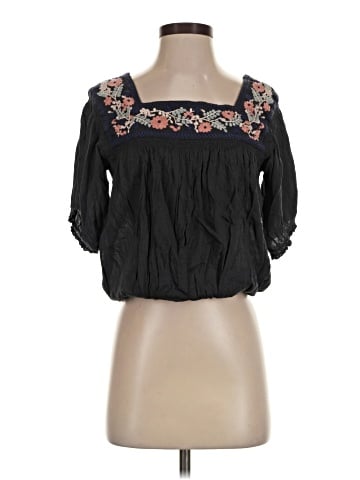 American Eagle Outfitters 3/4 Sleeve Blouse (view 1)
