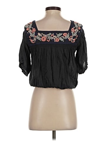 American Eagle Outfitters 3/4 Sleeve Blouse (view 2)