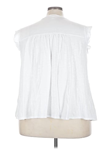 Terra & Sky Sleeveless Blouse (view 2)