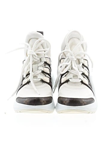 Louis Vuitton Sneakers (view 2)