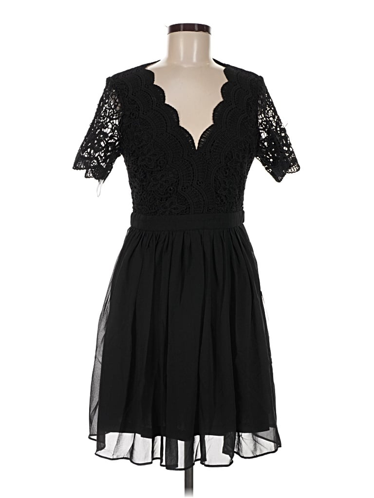 Pre-owned Lulus Cocktail Dress In Black