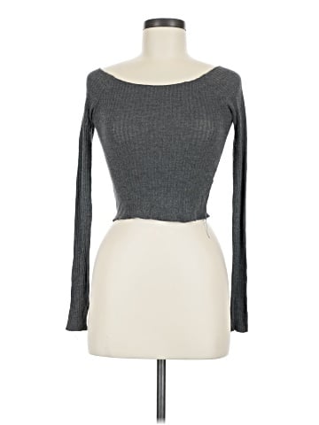 Brandy Melville Long Sleeve T-Shirt (view 1)