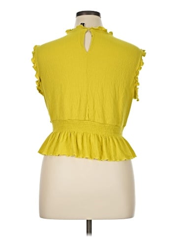Scoop Sleeveless Blouse (view 2)