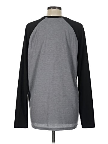 George Long Sleeve T-Shirt (view 2)