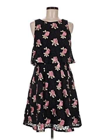 Elle Casual Dress (view 1)