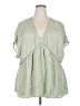 Torrid 100% Rayon Green Short Sleeve Blouse Size 2X Plus (2) - photo 1