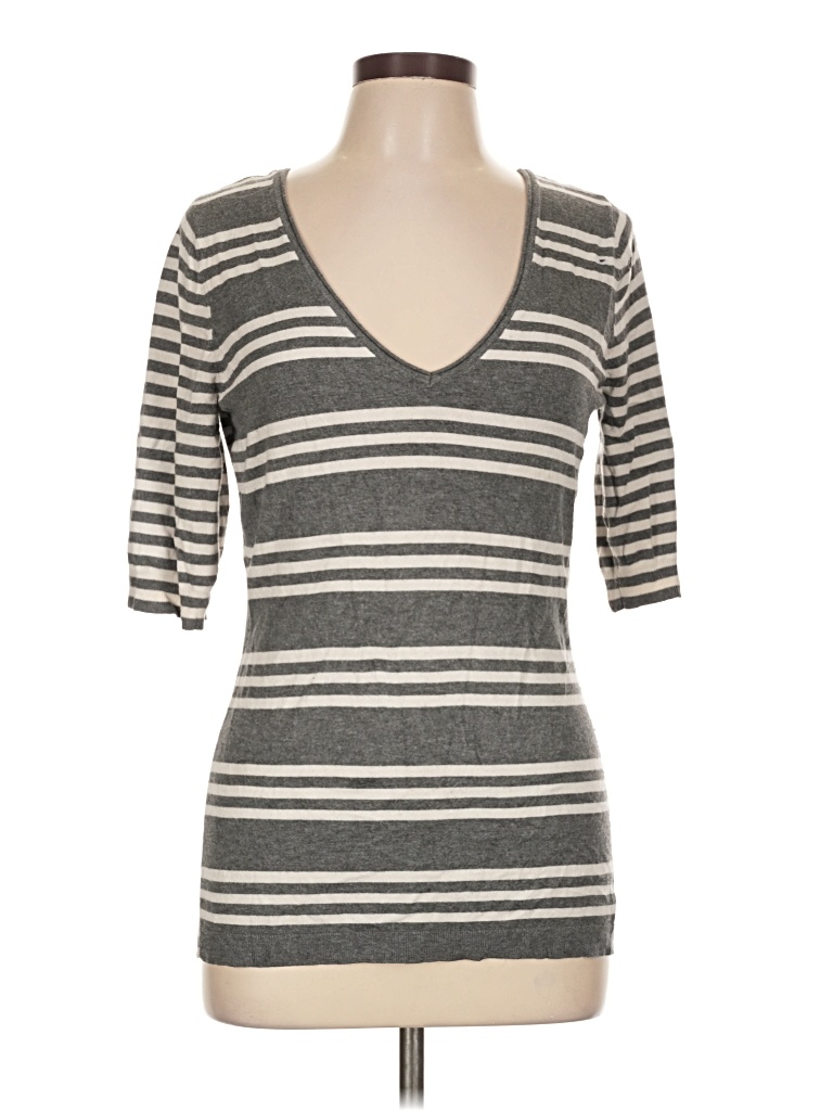 Pre-owned Express 3/4 Sleeve Top Gray V-neck Tops