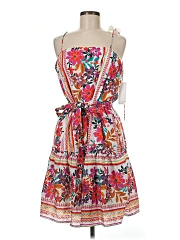 Julia Jordan Casual Dress (view 1)